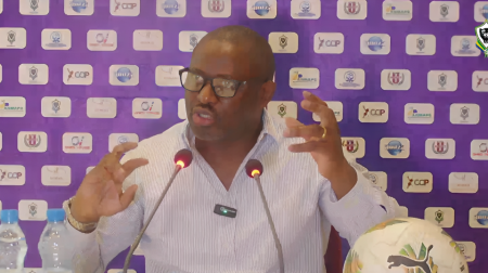Éliminatoires Mondial 2026 : Thierry Mouyouma fait confiance à 26 joueurs pour battre la Gambie et le Burundi
