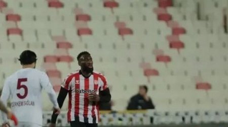 Turquie : Aaron Appindangoyé et Sivasspor arrachent un nul face à Hatayspor

