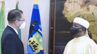 L’ambassadeur de Chine au Gabon fait ses adieux à Ali Bongo Ondimba
