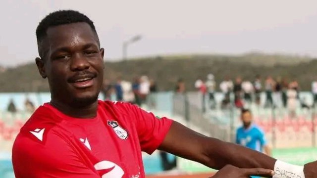 Algérie : Randy Essang-Matouti rejoint le MC Oran