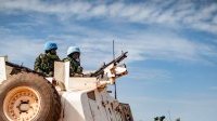 Mali : trois Casques bleus tués et cinq grièvement blessés par un engin explosif
