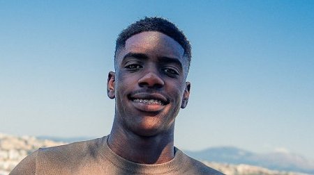 Mercato&nbsp;: Junior Mandza signe pro à l’OGC Nice, le Gabon tient une pépite à suivre
