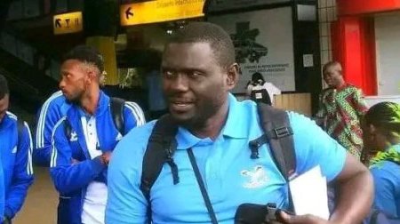 National Foot 1 : Gildas Arnaud Ndoumou en route pour le banc de l’US Bitam
