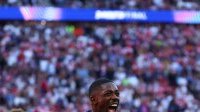 Ligue des champions UEFA&nbsp;: le PSG terrasse Arsenal aux tirs au but et s’offre un doublé historique
