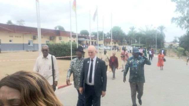 Lambaréné : Albert Schweitzer honoré 61 ans après sa mort, des travailleurs également décorés