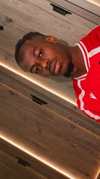 Angleterre&nbsp;: Jacques Ekomié rejoint Wrexham pour plus de 6 milliards de FCFA