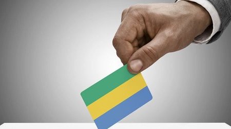 Corruption électorale : Révélations d’un sénateur gabonais sur les méthodes et pratiques du PDG d’Ali Bongo
