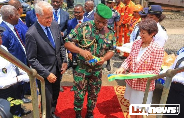 Le président de la Transition inaugure les projets (...)