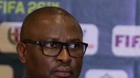 Éliminatoires Mondial 2026 : « Il y a encore un espoir de qualification », Thierry Mouyouma
