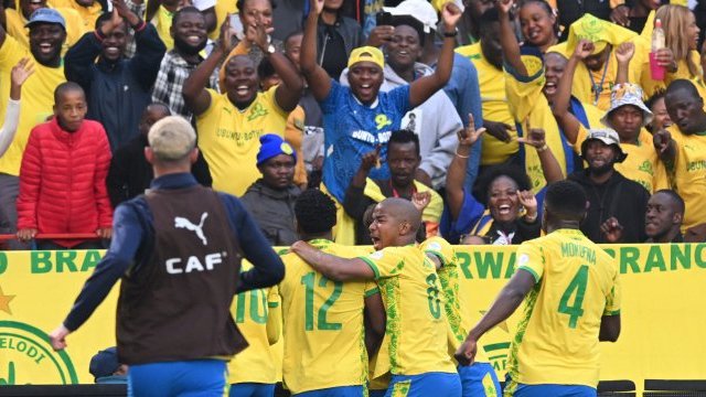Ligue des champions de la CAF : Mamelodi Sundowns prend une courte option face à l’AS FAR