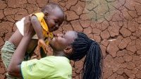 Les dirigeants africains s’engagent à mettre fin au sida chez les enfants d’ici 2030
