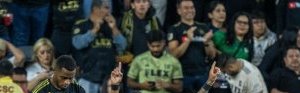 MLS : Denis Bouanga buteur dans le derby californien face au Galaxy
