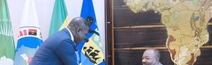 Ali Bongo reçoit en audience le ministre Sierraléonais des Affaires étrangères
