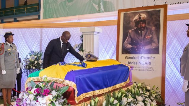 Hommage national à feu le général d’armée Idriss Firmin Ngari
