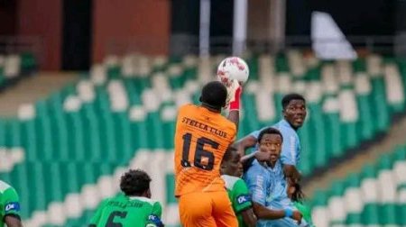 Lonaci Ligue 1 : Loyce Mbaba en parfaite santé au Stella Club d’Adjamé
