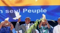 Oligui Nguema participe à une journée de prière œcuménique au Palais des Sports
