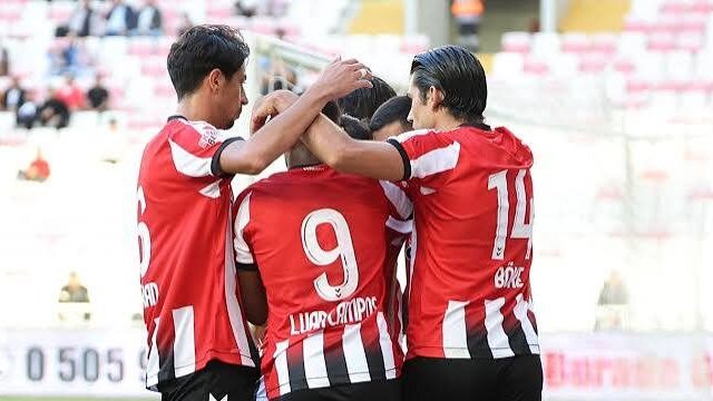 Turquie : Appindangoyé et Sivasspor renversés en quatre minutes par Batman Petrolspor