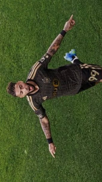 MLS&nbsp;: Denis Bouanga foudroie Orlando City avec un triplé historique en 8 minutes
