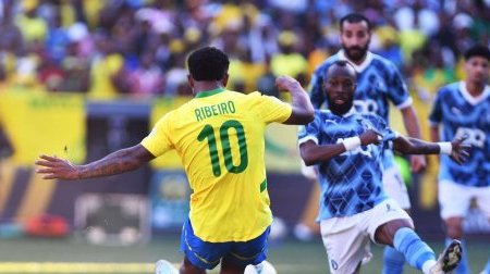 Ligue des champions CAF : Mamelodi Sundowns et Pyramids FC dos à dos, le suspense reste entier
