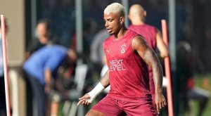 Mario Lemina de retour à Galatasaray pour la préparation estivale