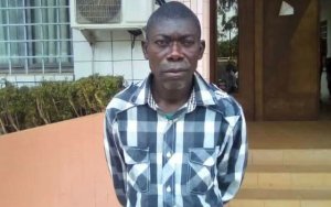 Ndindi&nbsp;:  Un père incestueux jeté en prison pour avoir violé ses filles jumelles âgées de 10 ans&nbsp;!