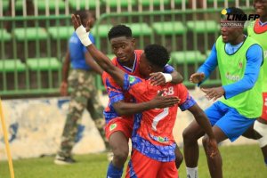 National-Foot 1 – 25e journée&nbsp;: 19 buts et des positions qui basculent