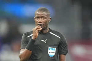 Coupe du monde 2026&nbsp;: la Fifa dévoile les 19 arbitres africains retenus, le Gabon honoré avec 3 représentants