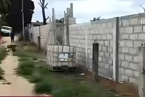 Gabon&nbsp;: Armé et «&nbsp;riche&nbsp;», un Français défie les autorités et séquestre 14 familles