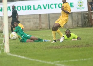 National Foot 1&nbsp;: Mangasport intouchable, FC 105 se relance