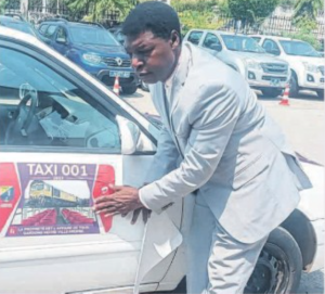 Les taxis de la commune d’Owendo ont enfin leur vignette 2022&nbsp;!